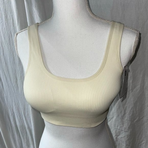 Astoria Activewear Other - Astoria Seamless Ribbed Sports Bra Cream Small